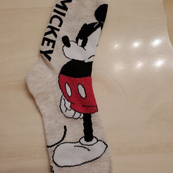 Mickey Mouse 4 pack long tube socks - Brand New - Picture 11 of 13